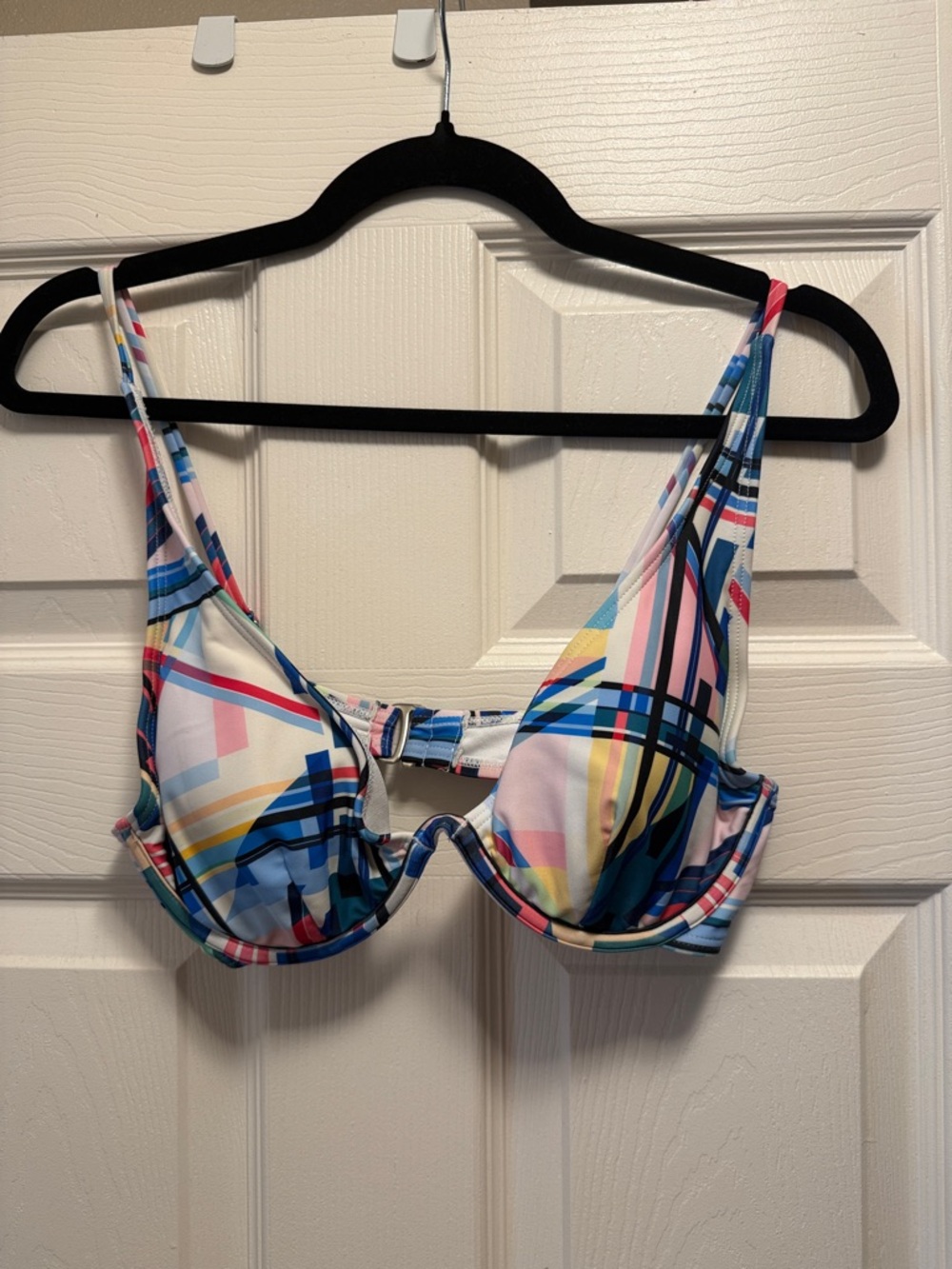 Underwire Bikini Top in Multi Blue-Pink Geometric Print